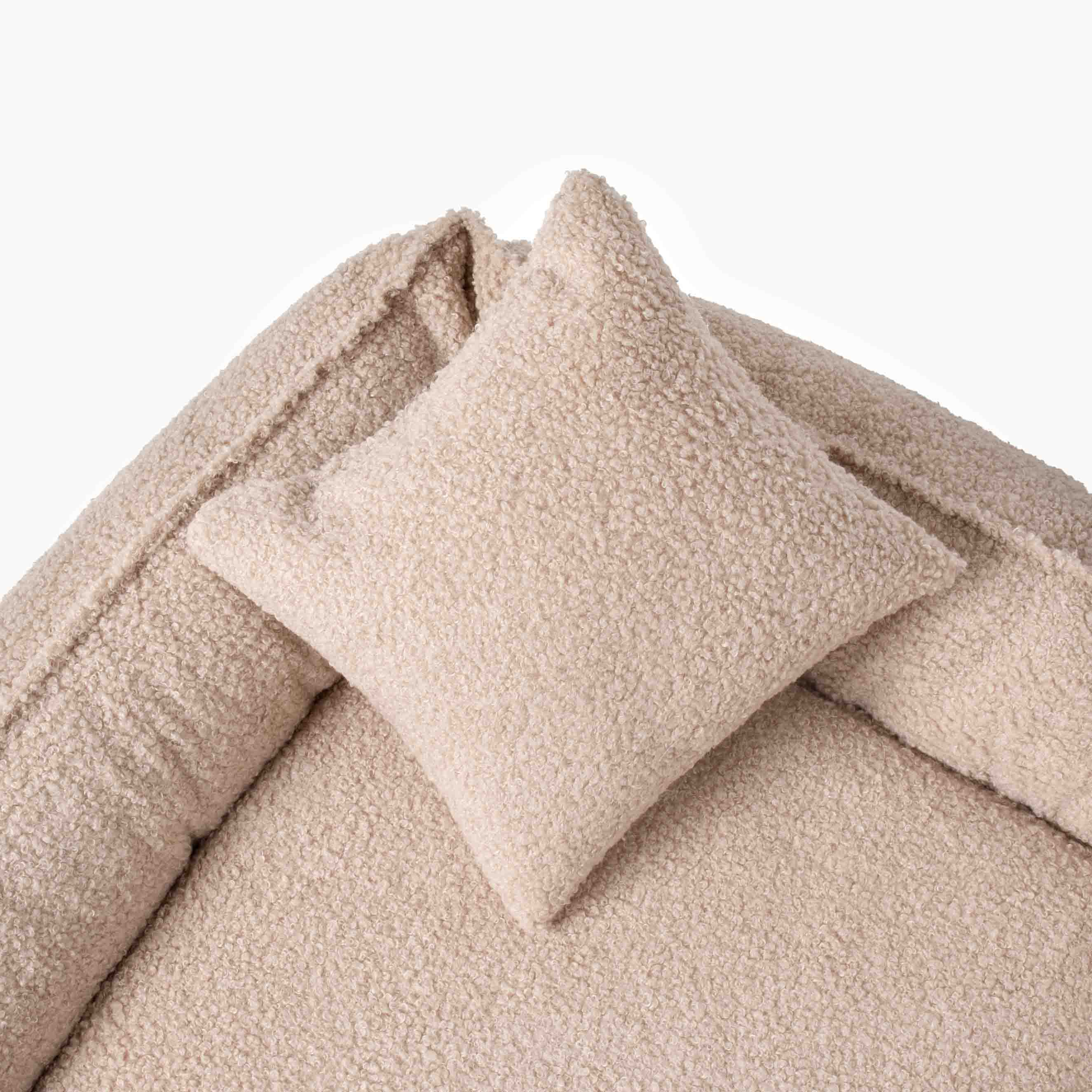 Ortopedisk hundsäng ROYAL i mjuk bouclé i beige